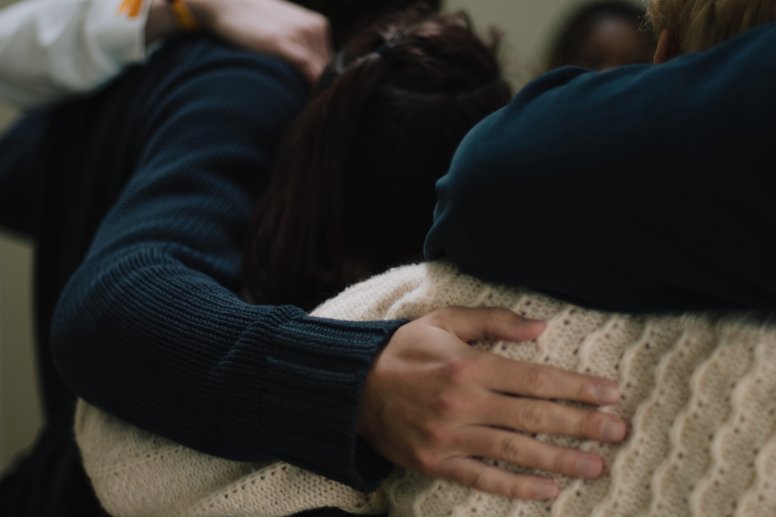 Unge i udsatte positioner skal styrkes på ved mod uddannelse og job