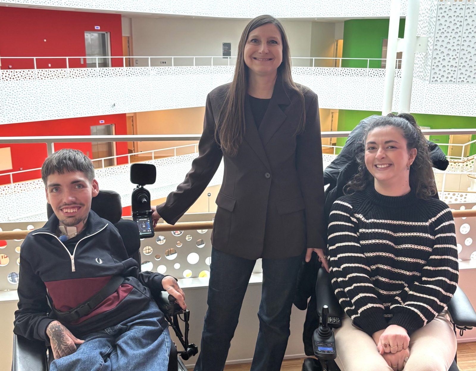 Trine Schaldemose sammen med forperson William Korte og Næstforperson Emilie Ghali.